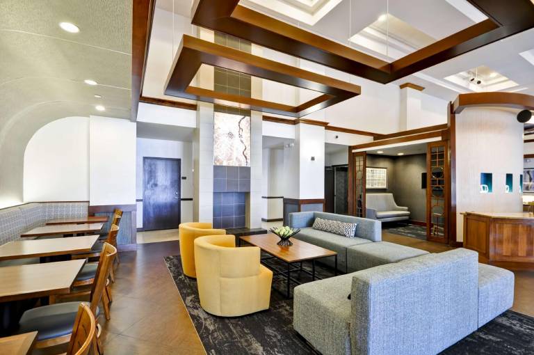 Hyatt Place Minneapolis Airport-South in Bloomington, MN