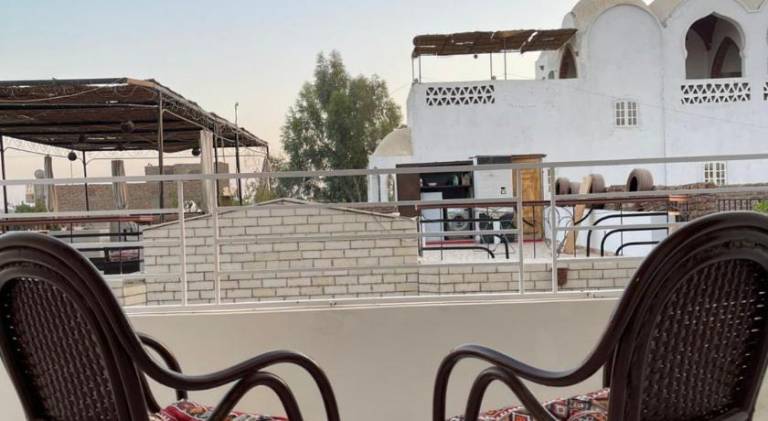 Charming rental apartment with terrace & pool | Close to Luxor Temple | Pets allowed — photo 4