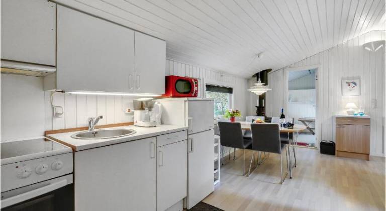 House with 4 rooms for 6 persons — photo 2