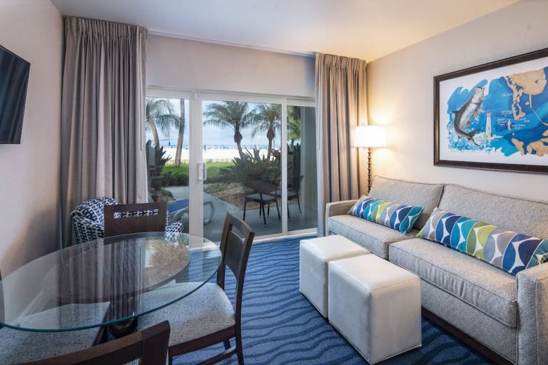 Resort  Treasure Island
