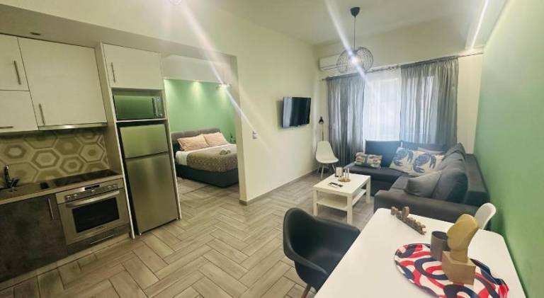 Apartment with 1 room for 4 persons in Piraeus