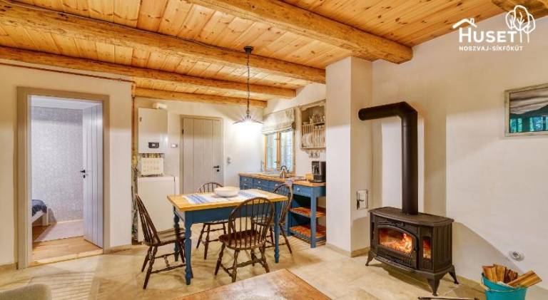 Holiday apartment with 2 rooms for 6 persons — photo 3