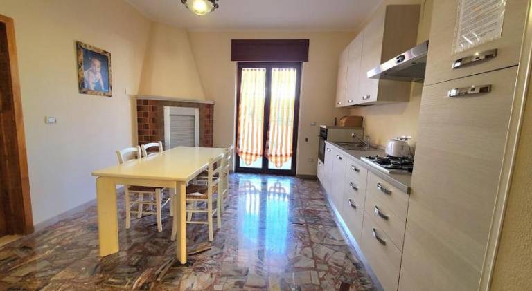 Casa Zara Appartamenti con patio e BBQ, a pochi minuti dal mare — photo 5