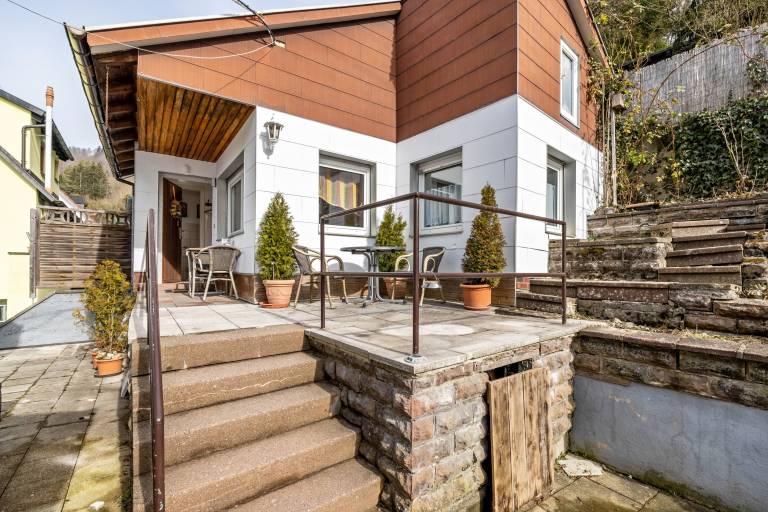 Studio Apartment 'Behrens-Reinke' with Private Terrace, Shared Garden and Wi-Fi — photo 2