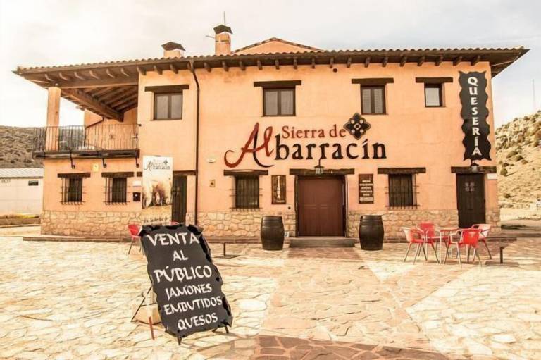 Casa Albarracín