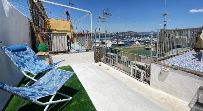 Holiday apartment with 2 rooms for 6 persons — photo 3