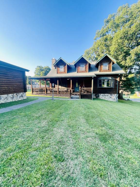Cabin Fayetteville