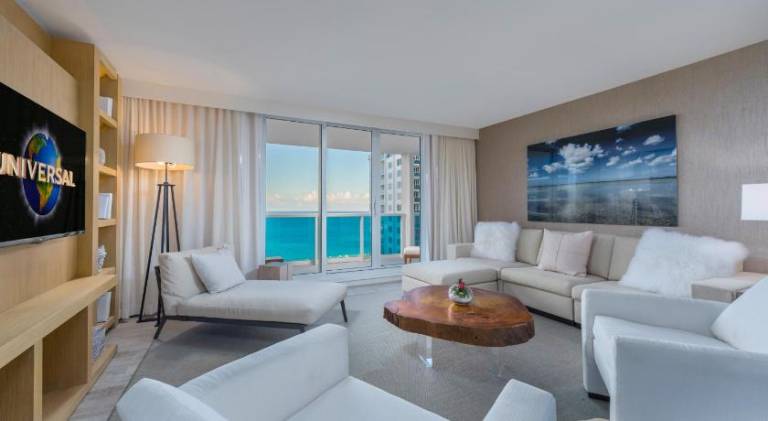 Rental apartment with hot tub | Next to Miami Beach Botanical Garden — photo 2