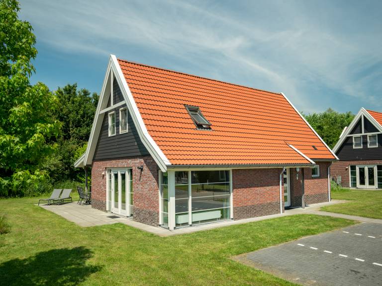 Villa Biddinghuizen