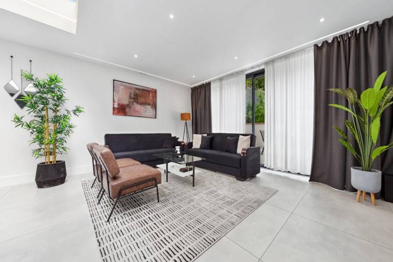 House Luton