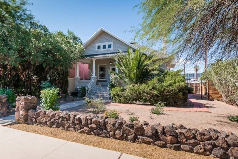 House  Tucson Estates