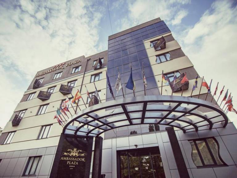 Ambassador Plaza Hotel