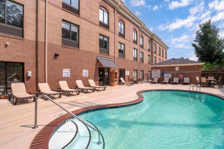 Comfort Suites At WestGate Mall — photo 2