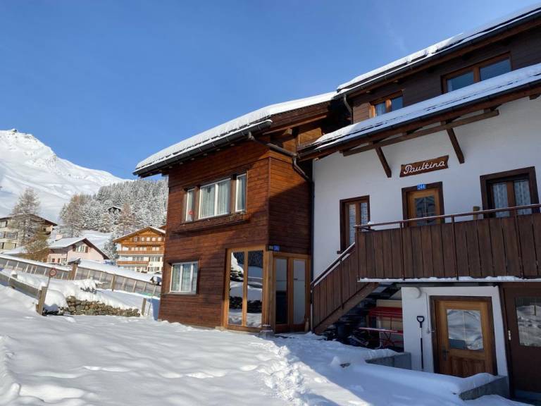 Holiday apartment with terrace | Garden view | Next to the ski | Pets allowed — photo 2