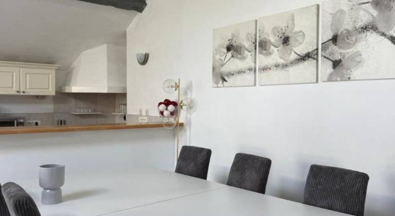 Apartment with 2 rooms for 6 persons — photo 3