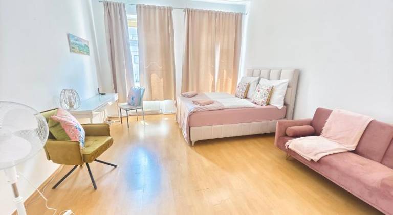 Apartment with 2 rooms for 5 persons — photo 2