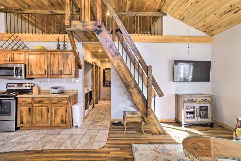 Tasteful Log Cabin Retreat on Lake Pagosa! — photo 4