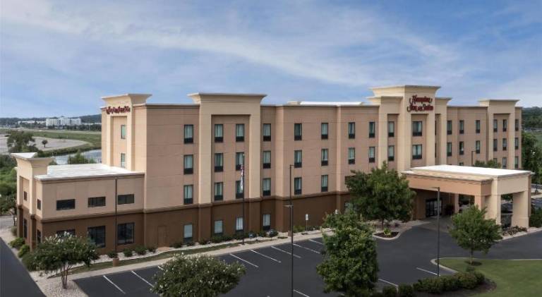 Hampton Inn & Suites Tupelo/Barnes Crossing — photo 3