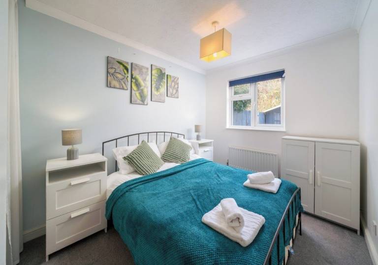Apartment Crawley