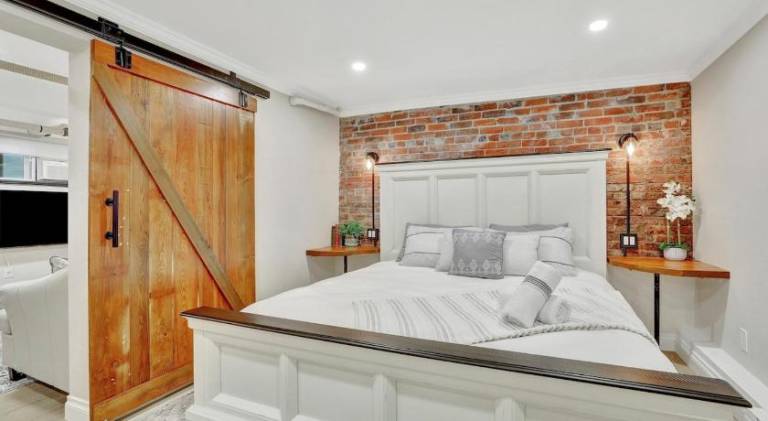 Fully equipped rental apartment | Good for workation | Pet-friendly in Denver, CO