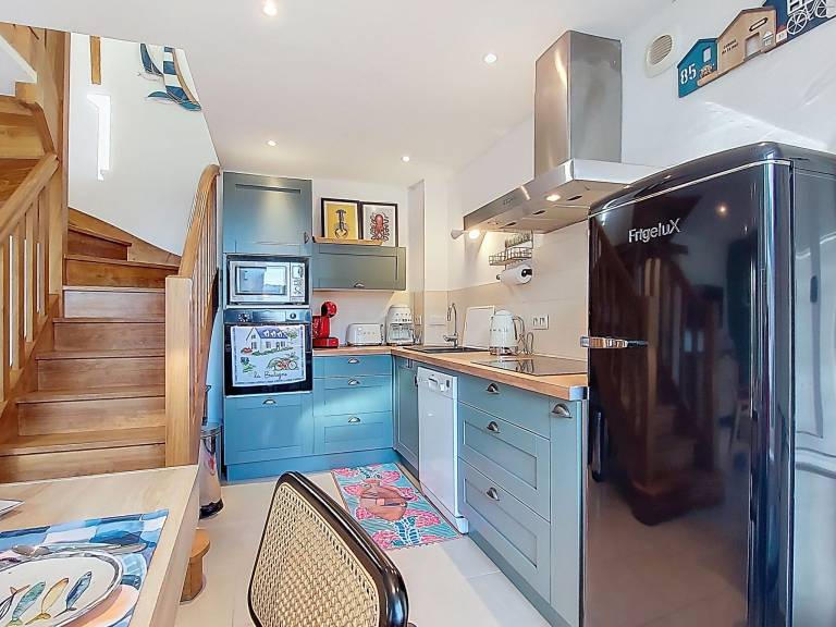 Fully equipped wonderful vacation home with patio, barbecue & yard | Sea view | Dogs allowed — photo 3