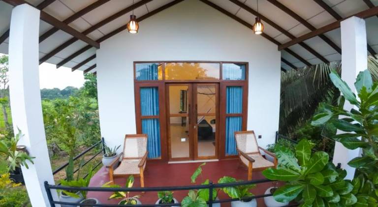 Charming lodge with terrace & garden | Pet-friendly — photo 4