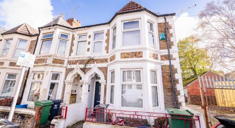 Rental apartment | Close to National Museum Cardiff — photo 3