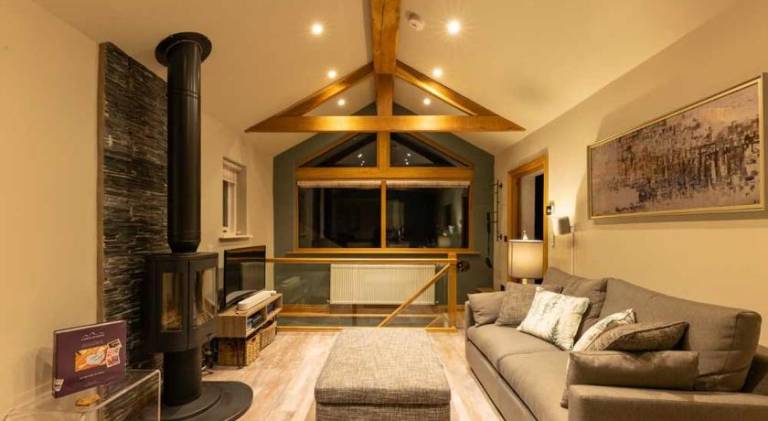 Vacation home with hot tub | Dogs allowed — photo 4