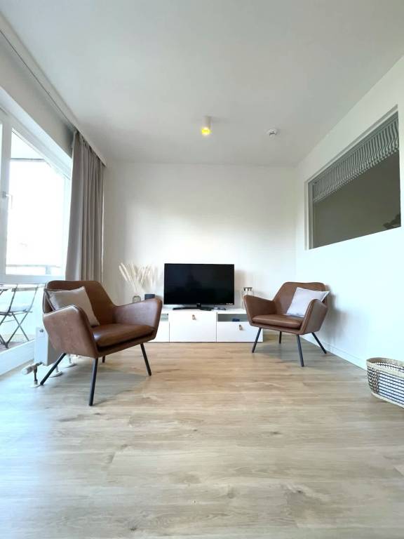 Apartment with sauna — photo 4