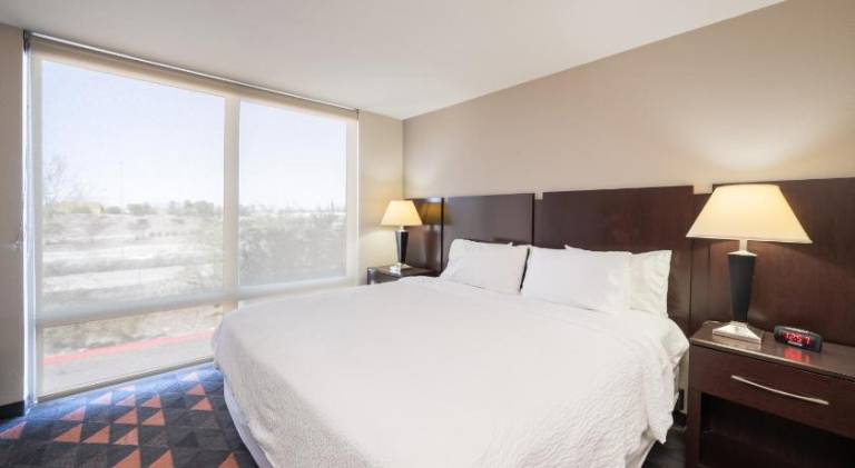 Serviced apartment with jacuzzi | Pet-friendly — photo 2