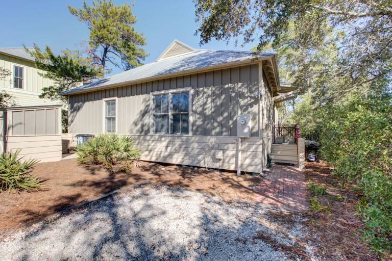 Cottage Seacrest