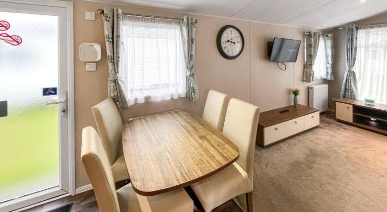 House with 2 rooms for 6 persons — photo 4