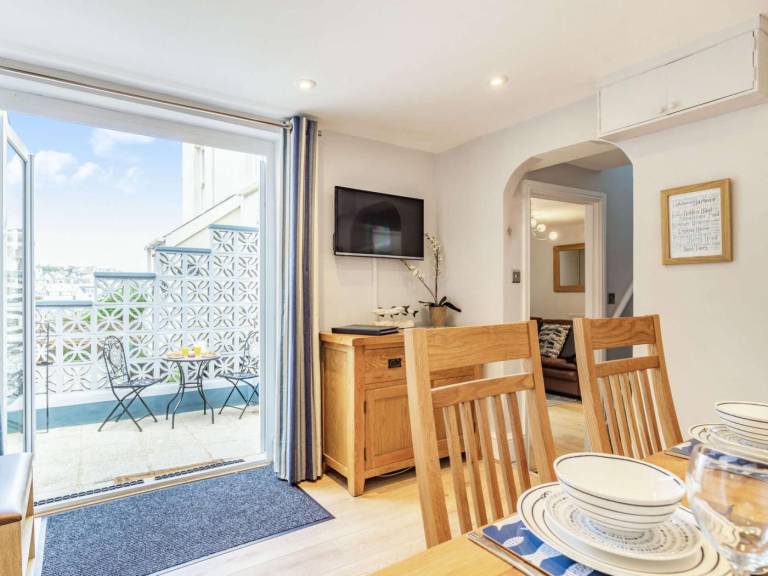 Fully equipped pleasant cottage with garden | Water view | Pets are welcome — photo 3