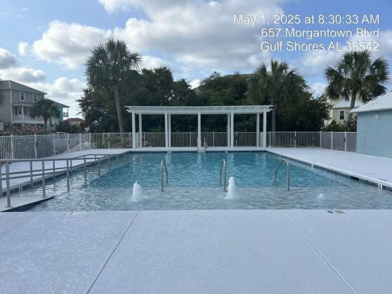Vacation home with pool in Al