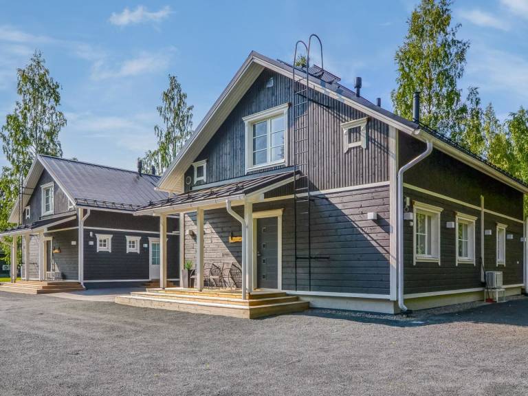 Beautiful vacation home with sauna & patio | Nature view | Pet-friendly — photo 4