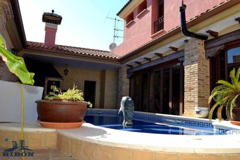 House  San Miguel de Salinas