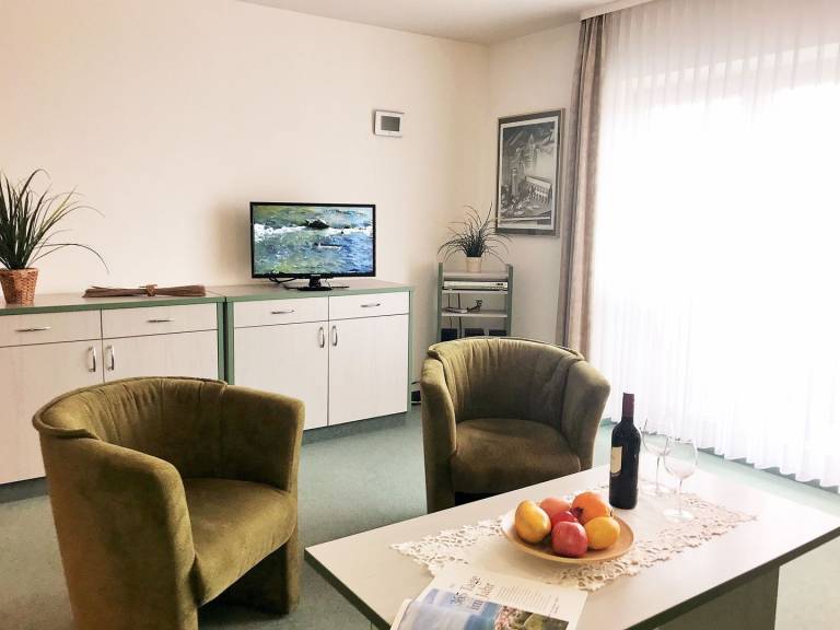 Ostseeblick-Fewo Rügen 35: strandnahe 3-Zimmer-Fewo mit traumhaftem Ostseeblick — photo 2