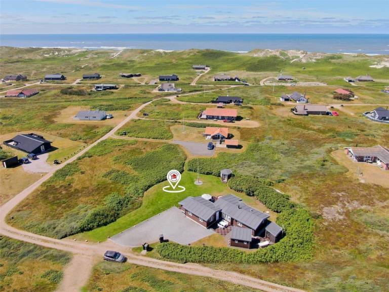 Vacation home with jacuzzi, sauna & terrace — photo 2