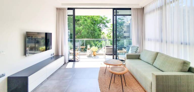 Holiday apartment with terrace | Next to Dizengoff Street — photo 2