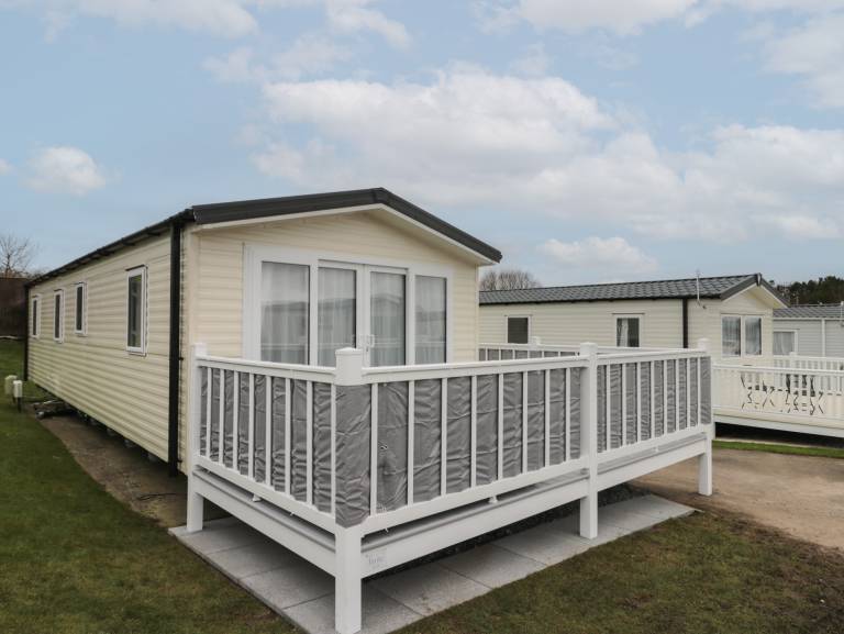 Cottage with garden | Beach view — photo 3