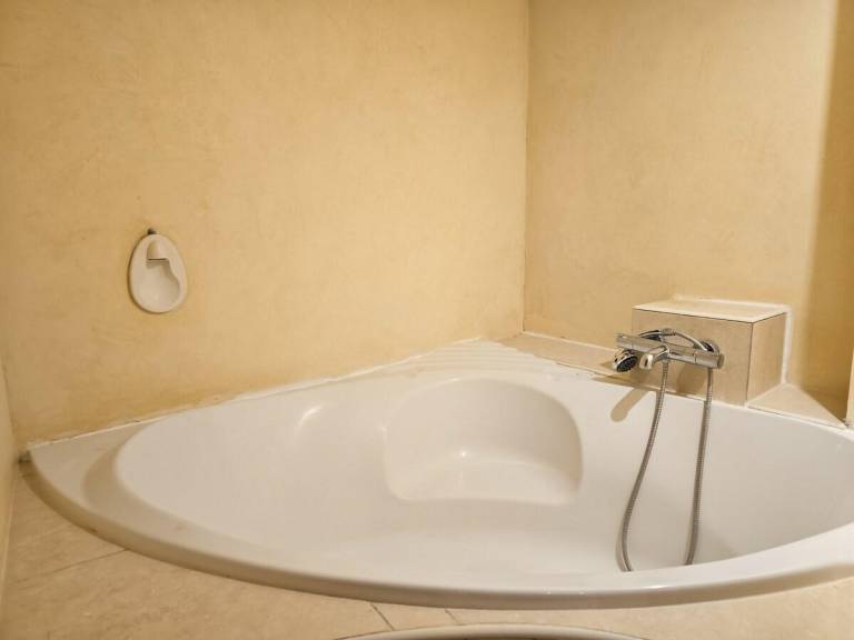 Pleasant holiday apartment with patio & yard | Near Bratislava Castle | Pet-friendly — photo 5