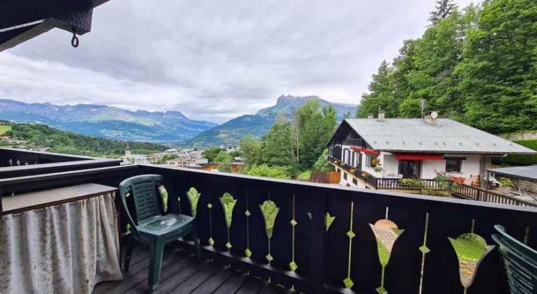 Rental apartment with pool, yard & terrace | Dogs allowed — photo 4