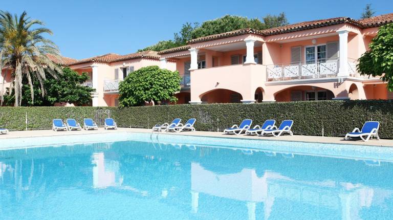 Family-friendly condo with pool | Pets allowed in Grimaud