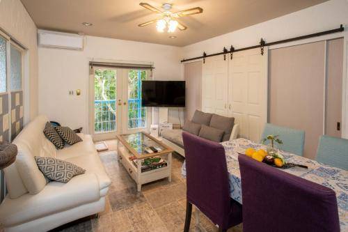 Villa with terrace, garden & barbecue in Atami