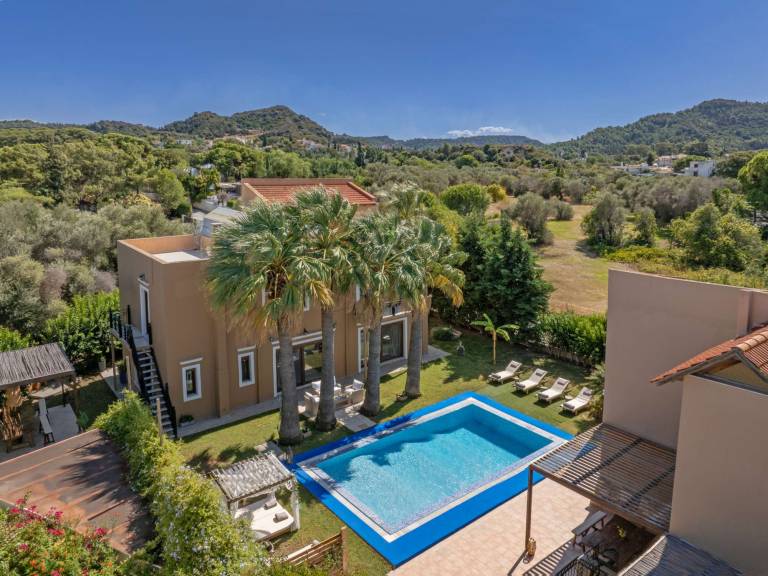 Ferienhaus in Triánda, Rhodos für max. 22 Personen Ferienhaus in Triánda, Rhodos für max. 22 Personen