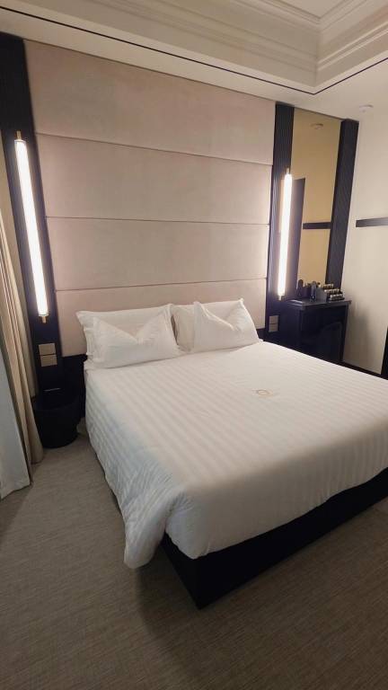 Junior room City view
