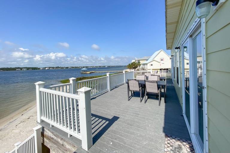 Lagoon-Facing Duplex Shared Boat Launch & Pier Steps to Beach — photo 3