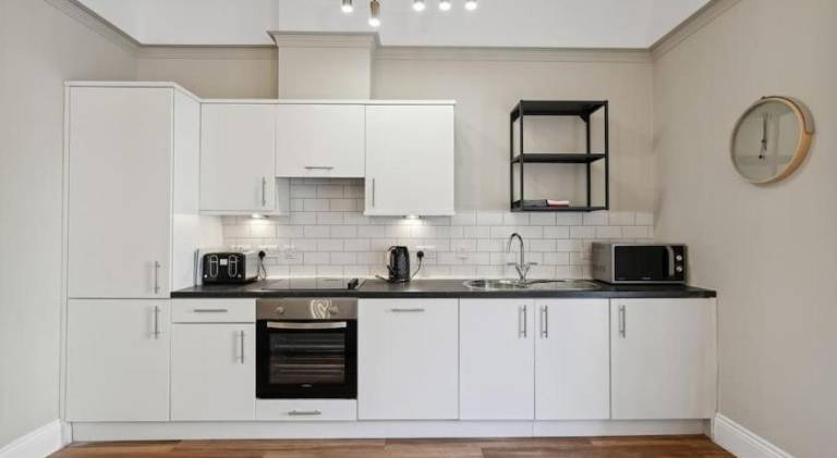 Holiday apartment | Close to George Square — photo 4