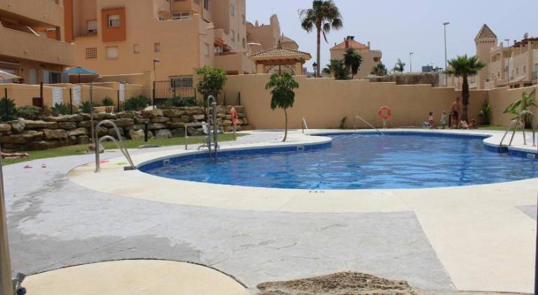 Apartment with pool | Next to the beach | Pets are welcome — photo 3