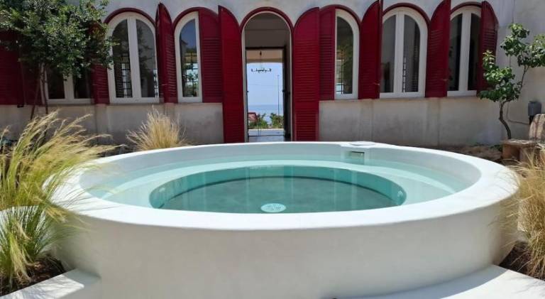 Villa Elena - Seafront & Comfort by Salento Prime in Patu